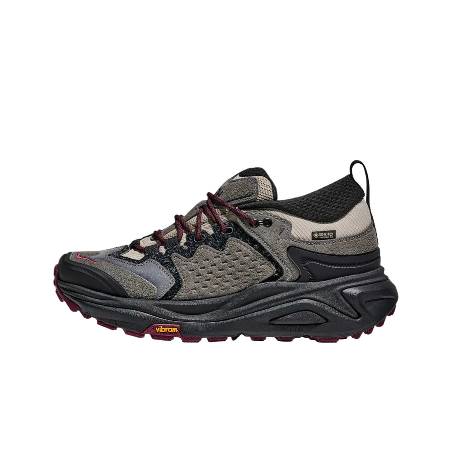 ホカ カハ Hoka Kaha 3 Low GORE-TEX TP "Black/Stone Fruit" 1168951-BTNF