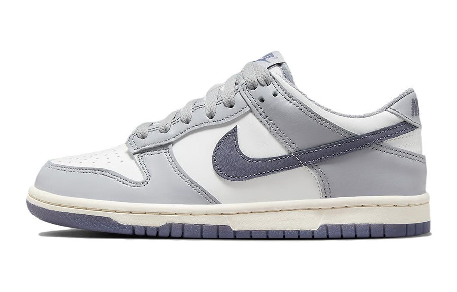 ナイキ ダンク Nike GS Dunk Low "Summit White/Wolf Grey/Light Carbon" FB9109-101