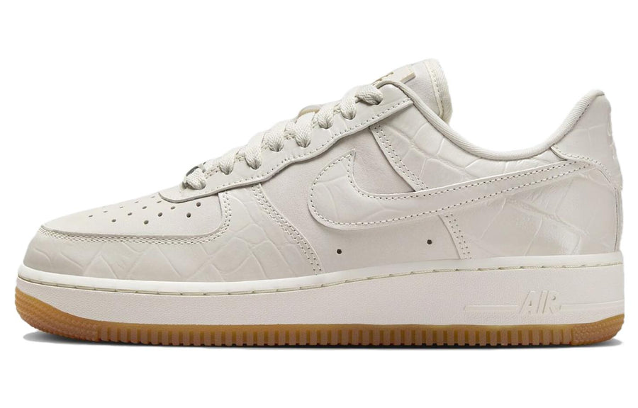 ナイキ エアフォース1 Nike Women's Air Force 1 '07 LX "Phantom" DZ2708-001