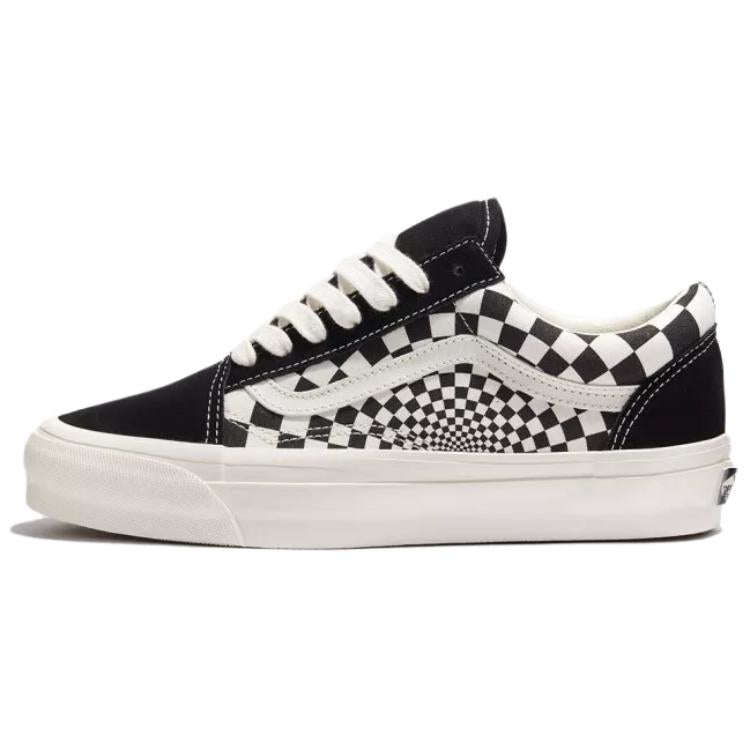 ヴァンズ オールドスクール Vans MTE Old Skool "Black/Marshmallow" VN000CY2T5O