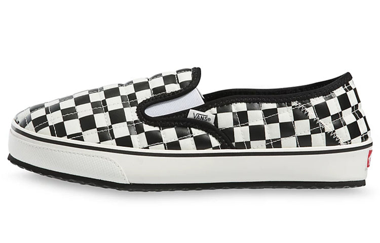 ヴァンズ Slip-er Vans Slip-er 2 "Checkerboard BLK/CLSC WT" VN0A4UWOIB8