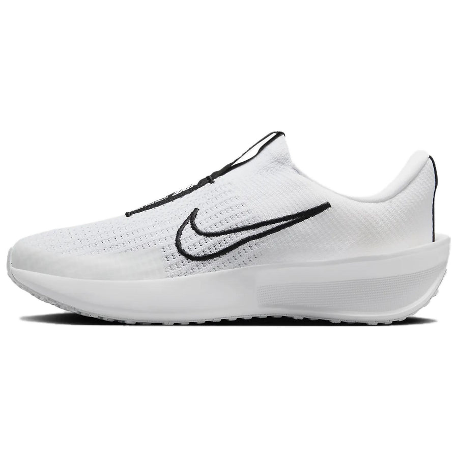 ナイキ Nike Interact Run EasyOn "White/White/Black" FV5590-100