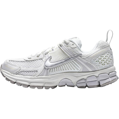 ナイキ ボメロ Nike GS Vomero 5 "Sail/Vast Grey/College Grey/Metallic Silver" HF6998-108