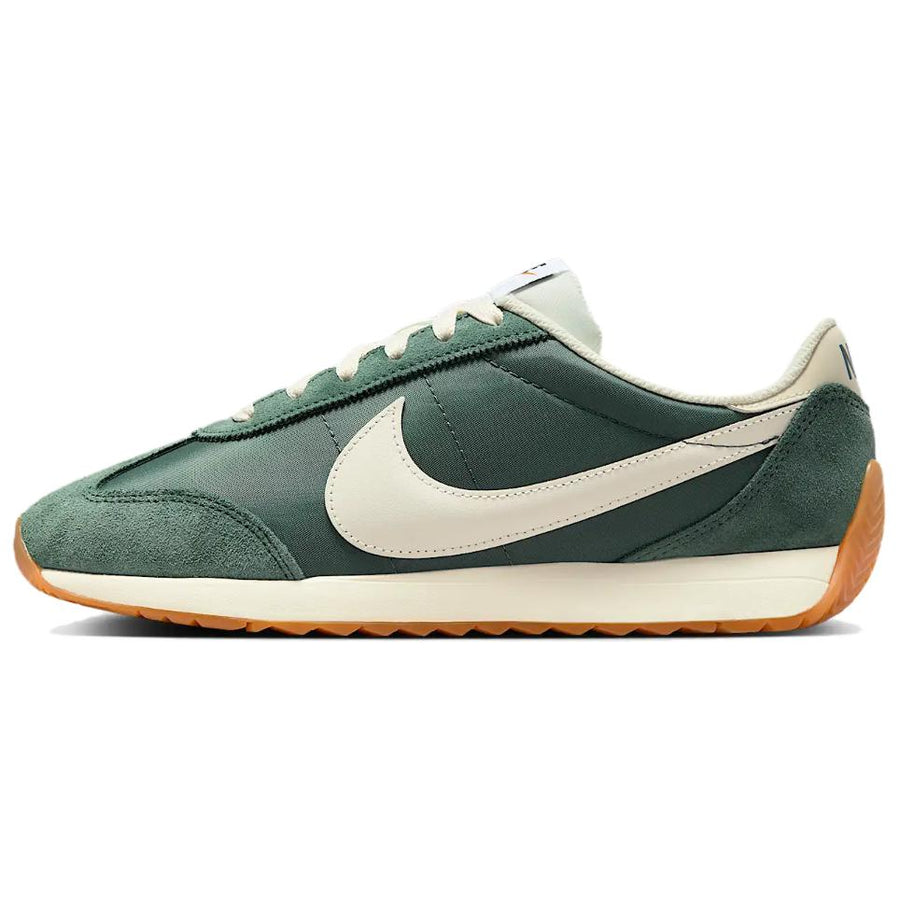 ナイキ Nike Women's Pacific "Vintage Green/Gum Light Brown/Safety Orange/Pale Ivory" HM4771-300