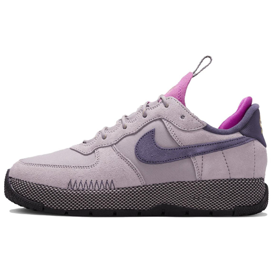 ナイキ エアフォース1 Nike Women's Air Force 1 Wild "Light Violet Ore/Hyper Magenta/Black/Dark Raisin" FZ2600-200