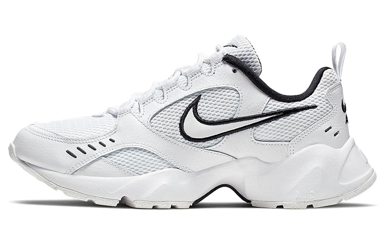 ナイキ Nike Women's Air Heights "White/White/Black/White" CI0603-102