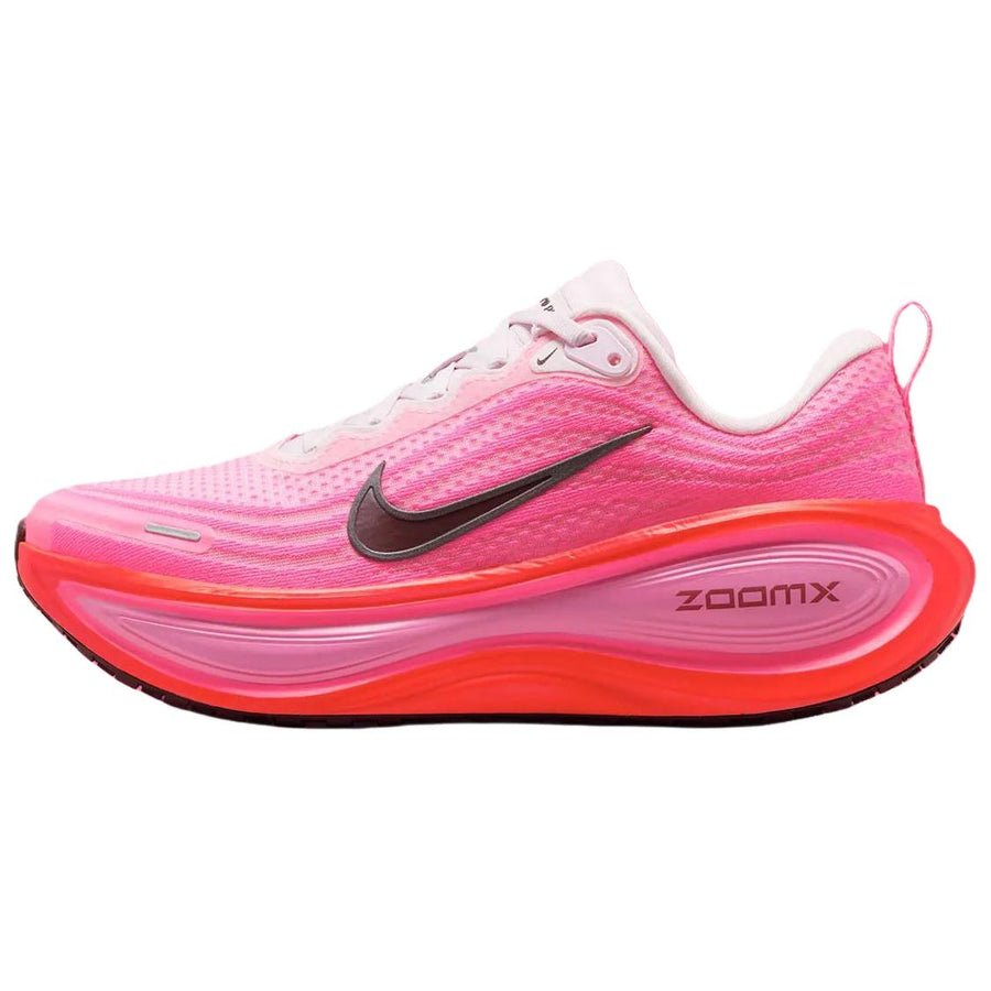 ナイキ ボメロ Nike Women's Vomero Plus "Hyper Pink/Bright Crimson" HV8154-604
