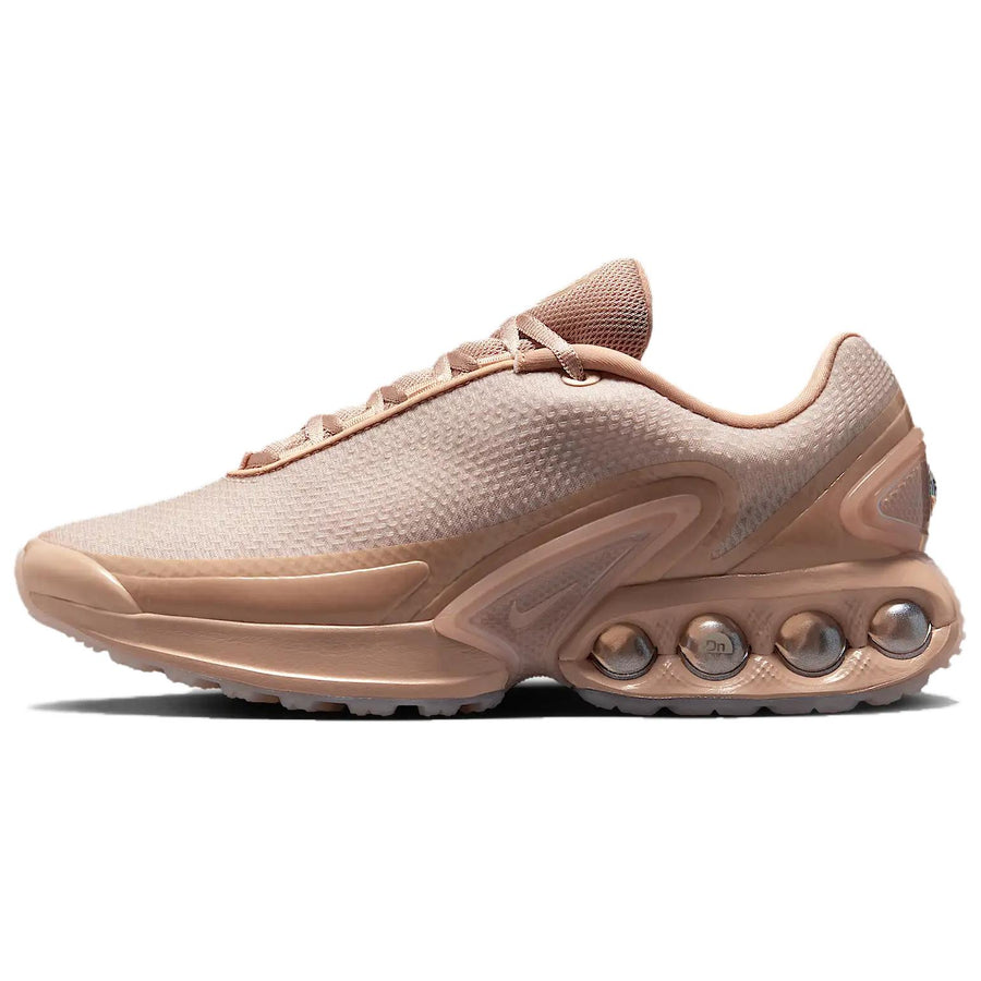 ナイキ エアマックス DN Isamaya Ffrench × Nike Women's Air Max DN "Beige" HQ3837-201