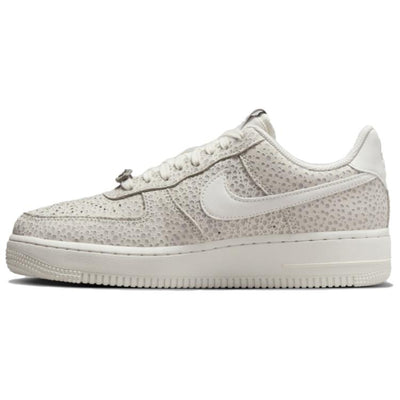 ナイキ エアフォース1 Nike Women's Air Force 1 Safari "Phantom" FV6519-001