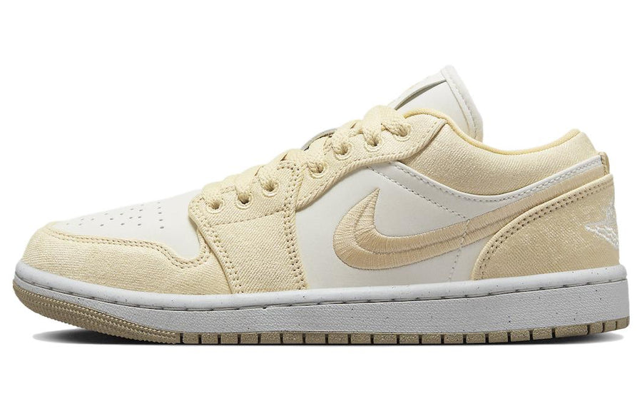 エアジョーダン1 Nike Women's Air Jordan 1 Low SE "Team Gold" FN3722-701