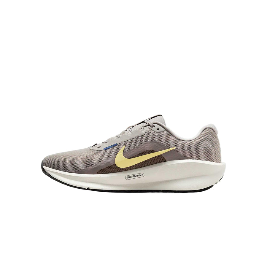 ナイキ Nike Downshifter 13 "College Grey/Cave Stone/Diffused Blue/Soft Yellow" FD6454-011