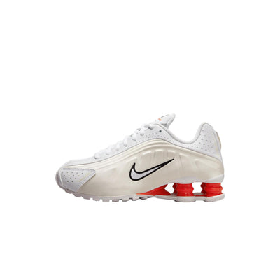 ナイキ ショックス Nike GS Shox R4 "White/Phantom/Picante Red/White" CW2626-102