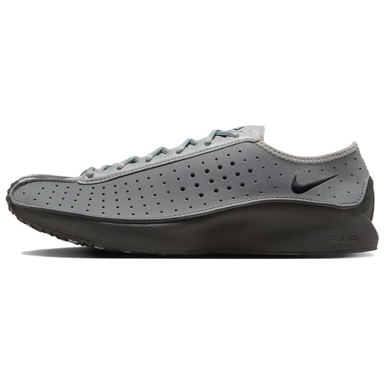 ナイキ エアスーパーフライ Dover Street Market × Nike Women's Air Superfly "Smoke Grey" IB1403-001