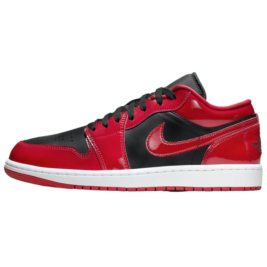 エアジョーダン1 Nike Women's Air Jordan 1 Low SE "Black/White/Varsity Red" HV4089-006