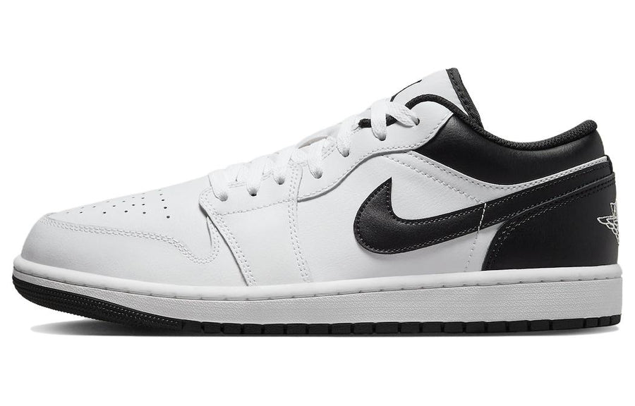 エアジョーダン1 Nike Air Jordan 1 Low "White/Black" 553558-132