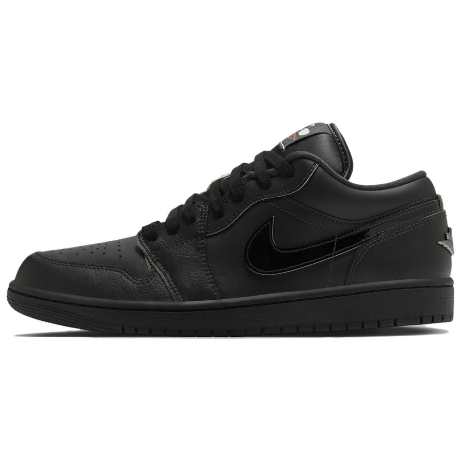 エアジョーダン1 Nike Air Jordan 1 Low "Black Cat Mascot" HM3690-001