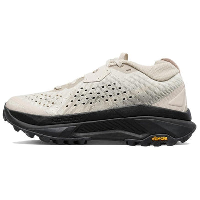 ナイキ ACG Nike ACG Zegama Trail "Cream II/Black" HV8113-202