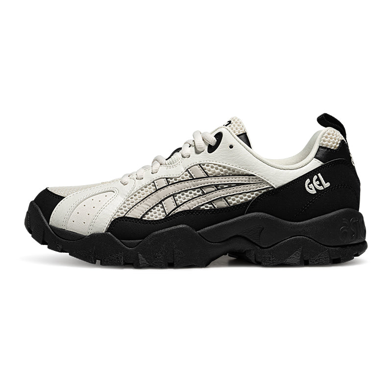アシックス Asics Gel-Truck "White/Black" 1203A714-020