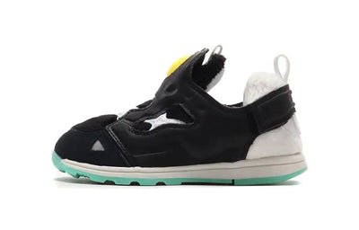 リーボック ポンプ DORAEMON × atmos × REEBOK VERSA PUMP FURY "BLACK" GV7286