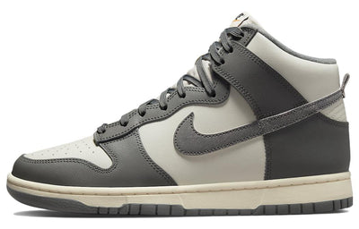 ナイキ ダンク Nike Dunk High Retro SE Vintage "Light Bone and Tumbled Grey" DM0582-001