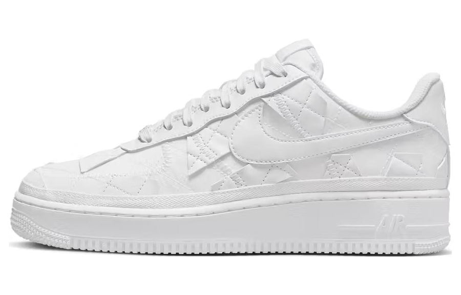 ナイキ エアフォース1 Billie Eilish × Nike Air Force 1 Low "Triple White" DZ3674-100