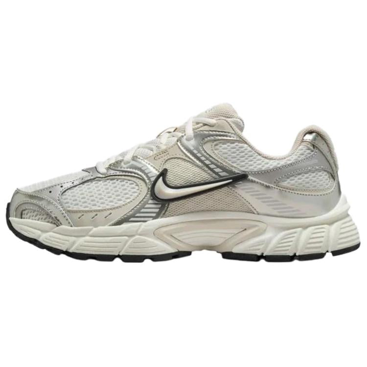 ナイキ Nike Women's V5 RNR "Summit White" HQ7901-104