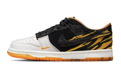ナイキ ダンク Nike GS Dunk Low "Year of the Tiger" DQ5351-001