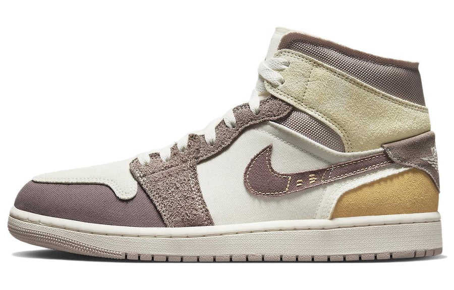 エアジョーダン1 Nike Air Jordan 1 Mid SE Craft "Inside Out" DM9652-102