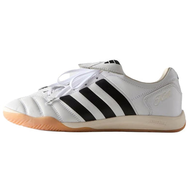 アディダス プレデター KITH × adidas Football Predator 2002 IC "White/Black/Gum" JS0727