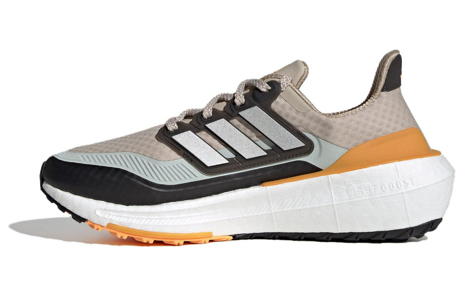 アディダス ウルトラブースト adidas Ultraboost Light C.RDY "Wonder Beige/Silver Metallic/Flash Orange" IE1674