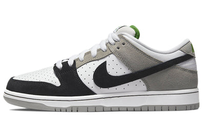ナイキ SB ダンク Nike SB Dunk Low "Chlorophyll" BQ6817-011