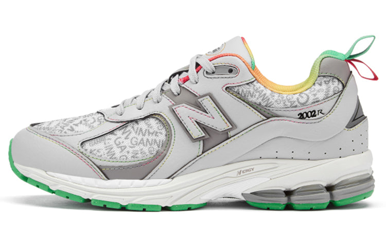 ニューバランス 2002R GANNI × New Balance Women's 2002R "Rainbow" M2002RGD