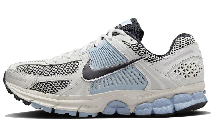 ナイキ ボメロ Nike Women's Zoom Vomero 5 "Platinum Tint and Light Armory Blue" FQ7079-001
