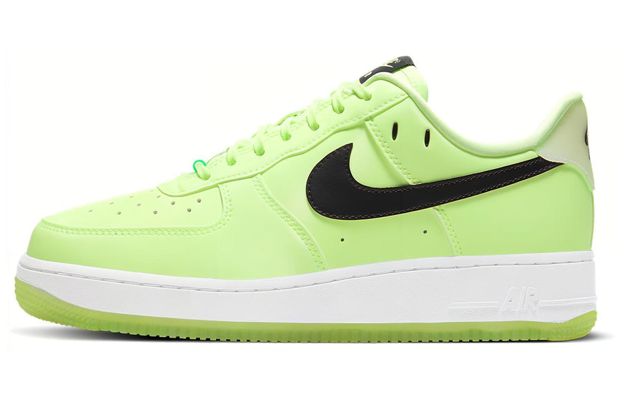ナイキ エアフォース1 Nike Women's Air Force 1 Low '07 LX "Barely Volt/Black/White" CT3228-701