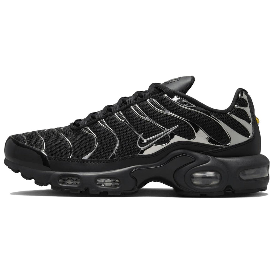 ナイキ エアマックスプラス Nike Women's Air Max Plus SE "Black/Metallic Silver/Laser Crimson/Off Noir" HJ9743-001