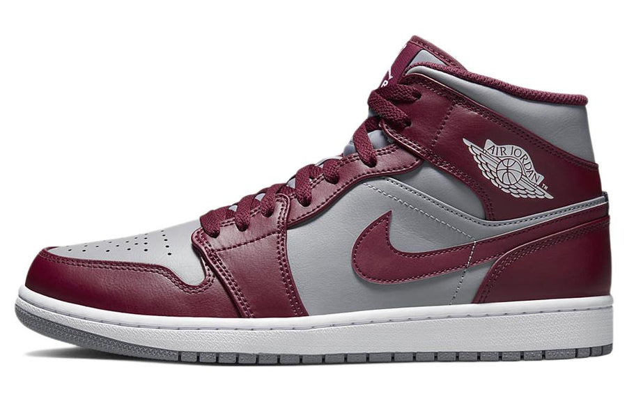 エアジョーダン1 Nike Air Jordan 1 Mid "Team Red" DQ8426-615