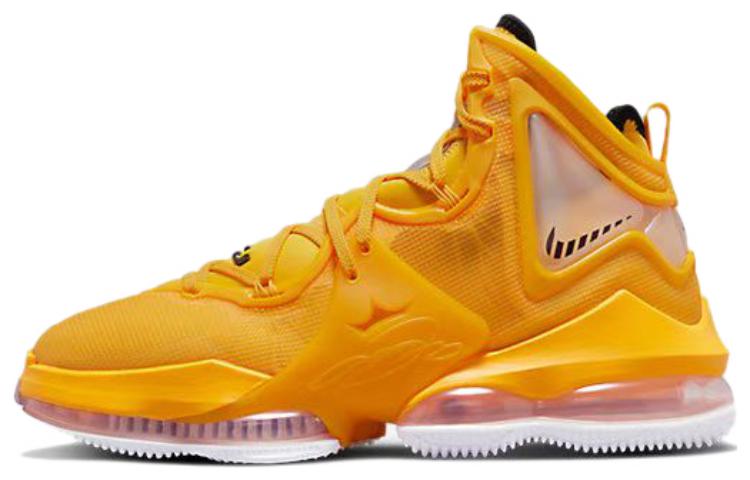 ナイキ レブロン Nike LeBron 19 Hard Hat "University Gold" DC9340-700