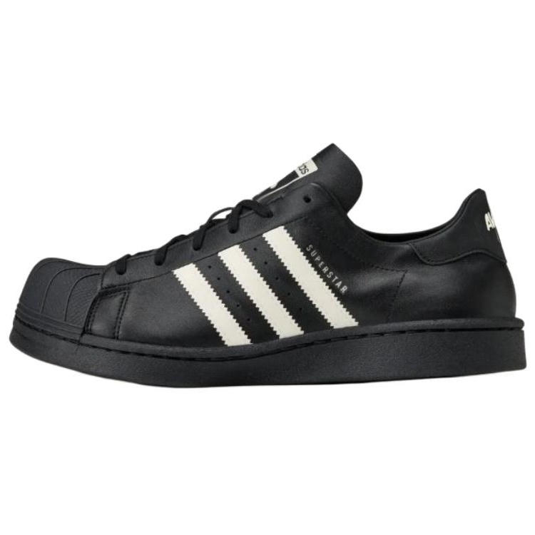 アディダス Avavav × adidas Women's Super Star "Core Black/Mist Stone/Off White" KI0733