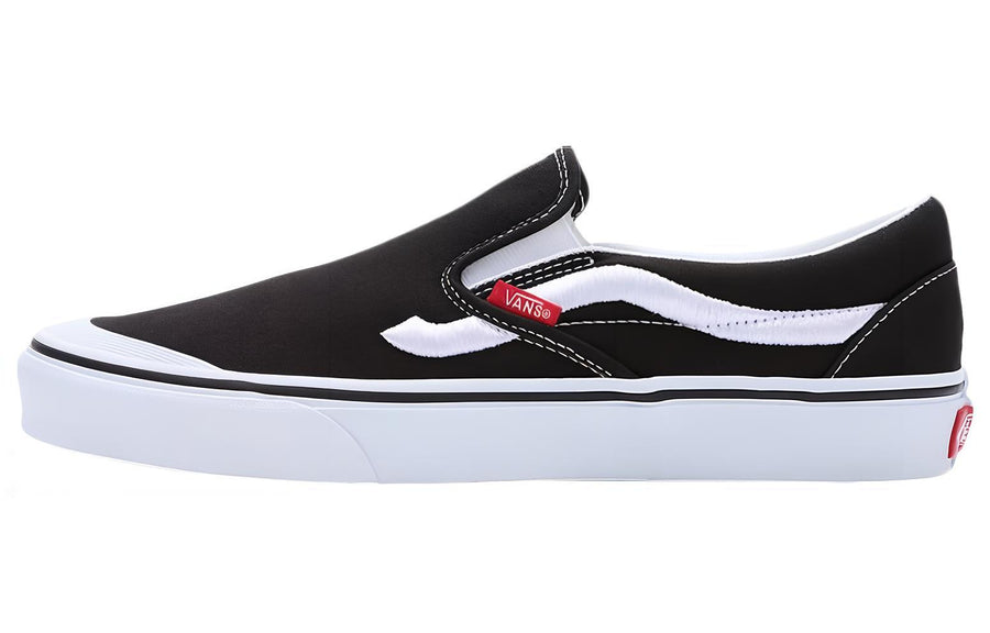 ヴァンズ スリッポン Vans Classic Slip-On 138 "Black/True White" VN000BW36BT