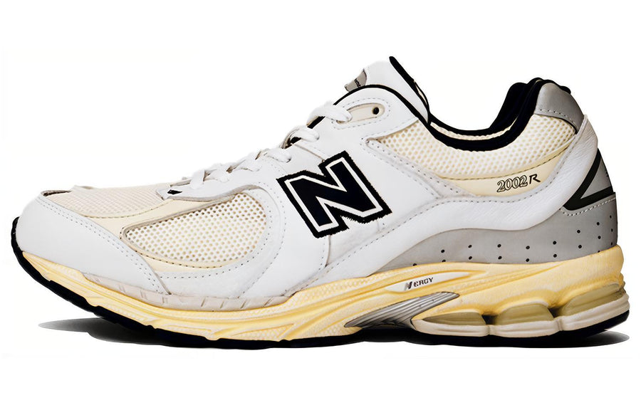 ニューバランス 2002R thisisneverthat × New Balance 2002R "WHITE" ML2002RT
