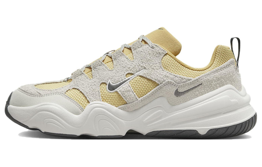 ナイキ Nike Tech Hera "Saturn Gold/Light Bone/Phantom/Iron Grey" FJ9532-700