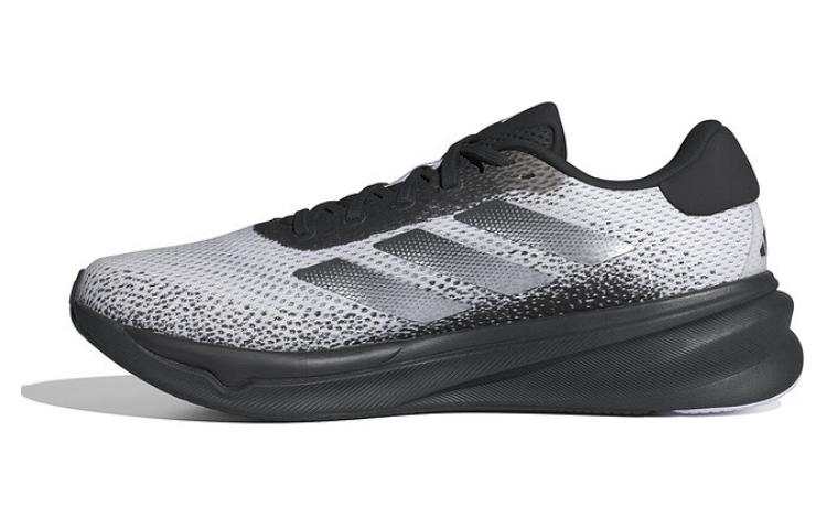アディダス adidas Supernova Stride "Core Black/Cloud White" IG8321