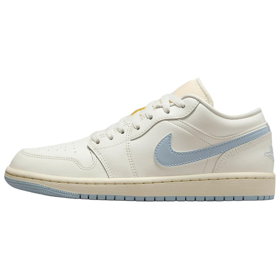 エアジョーダン1 Nike Women's Air Jordan 1 Low "Sail/Coconut Milk/Ghost" DC0774-106