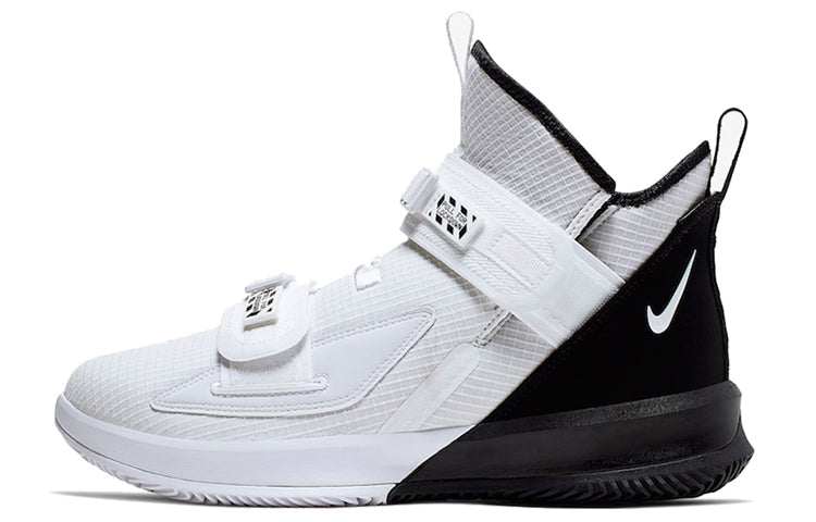 ナイキ レブロン Nike LeBron Solder 13 Essential "White/Black" AR4228-100