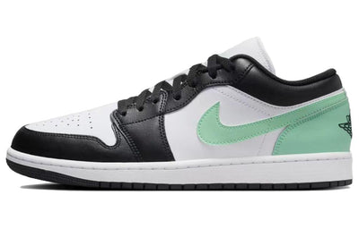 エアジョーダン1 Nike Air Jordan 1 Low "Green Glow" 553558-131