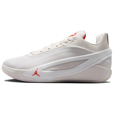 ジョーダン ルカ5 Nike Luka 5 "Ghost" IO5033-100