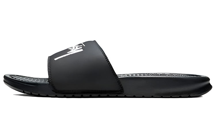 ナイキ Stussy × Nike Benassi Slide "Off Noir" CW2787-001