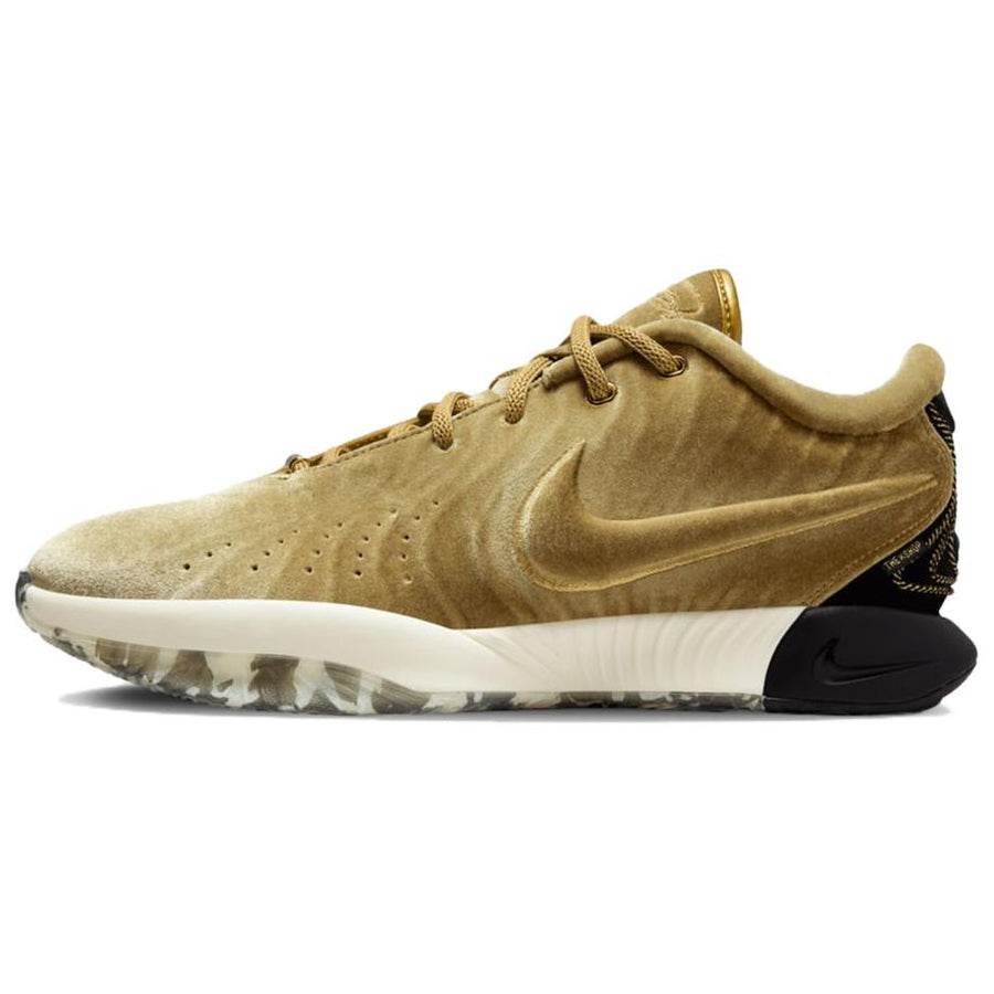 ナイキ レブロン Nike LeBron 21 "Metallic Gold/Coconut Milk/Aquamarine/Black" FZ7884-700