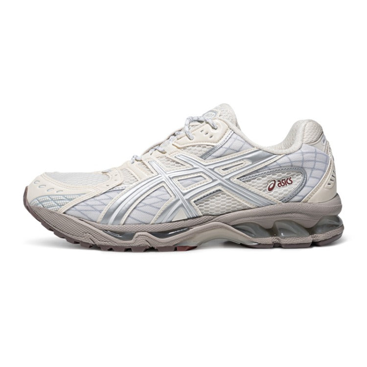 アシックス ゲルニンバス10.1 Asics Gel-Nimbus 10.1 "Cream/Pure Silver" 1203A543-115