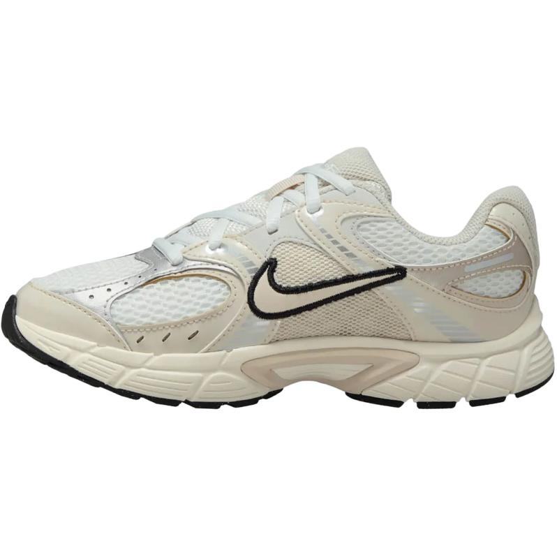 ナイキ Nike GS V5 RNR "Summit White/Sail/Black/Light Orewood Brown" HQ6411-102